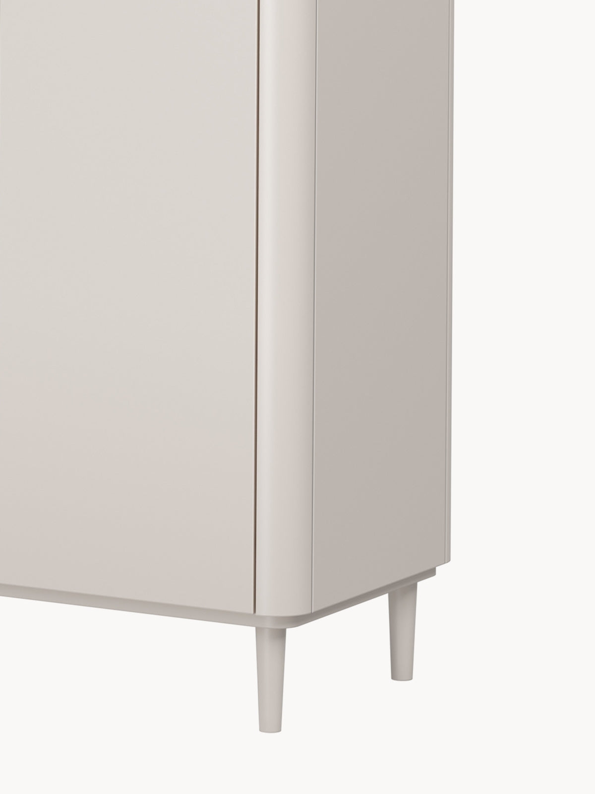 Komoda Elivo 150 cm v kasmírovej farbe so zaobleným predným panelom a nožičkami