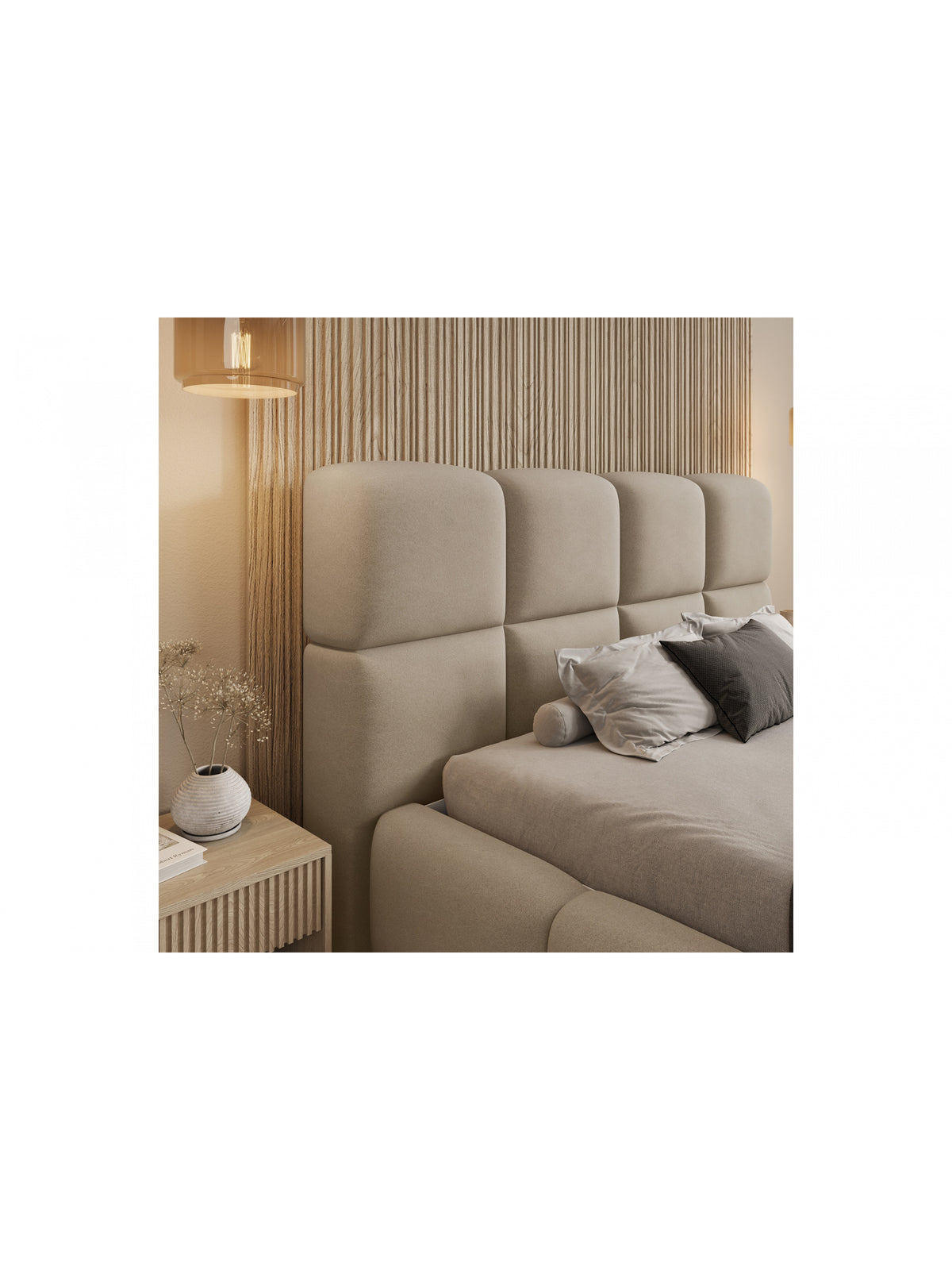 Čalúnená posteľ Cloud 180x200 v béžovom velvetovom látke Castel 15, pohľad na čelo postele