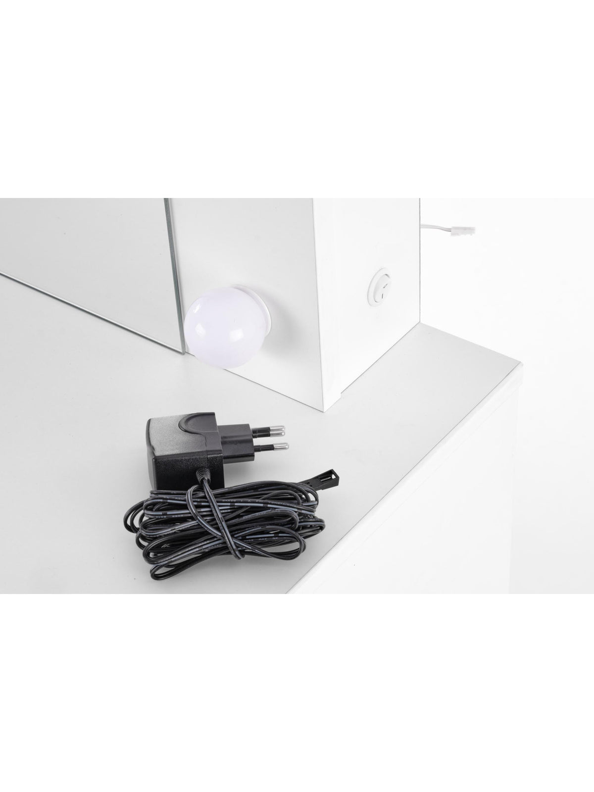 Toaletný stolík Velinio 95 cm biely s dvoma zásuvkami a LED osvetlením