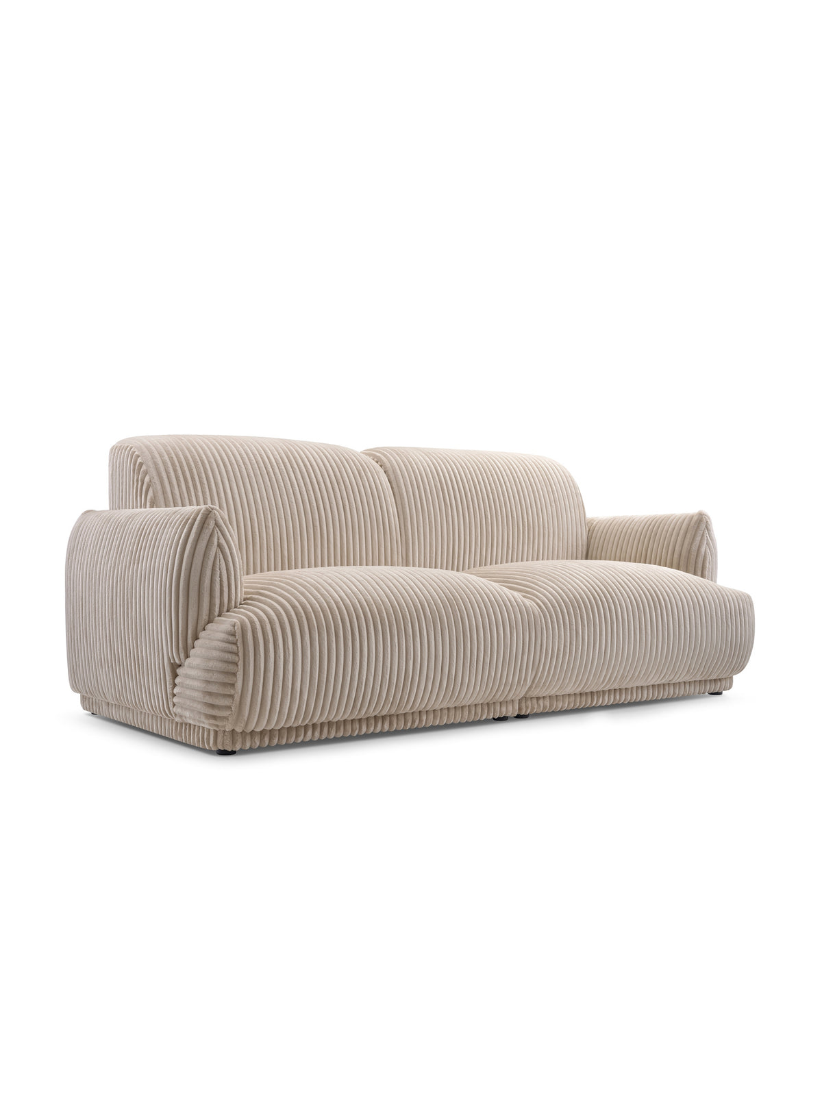 Sofa Cubero beżowy plusz Tilia 03 z szerokimi podłokietnikami i pikowaniem