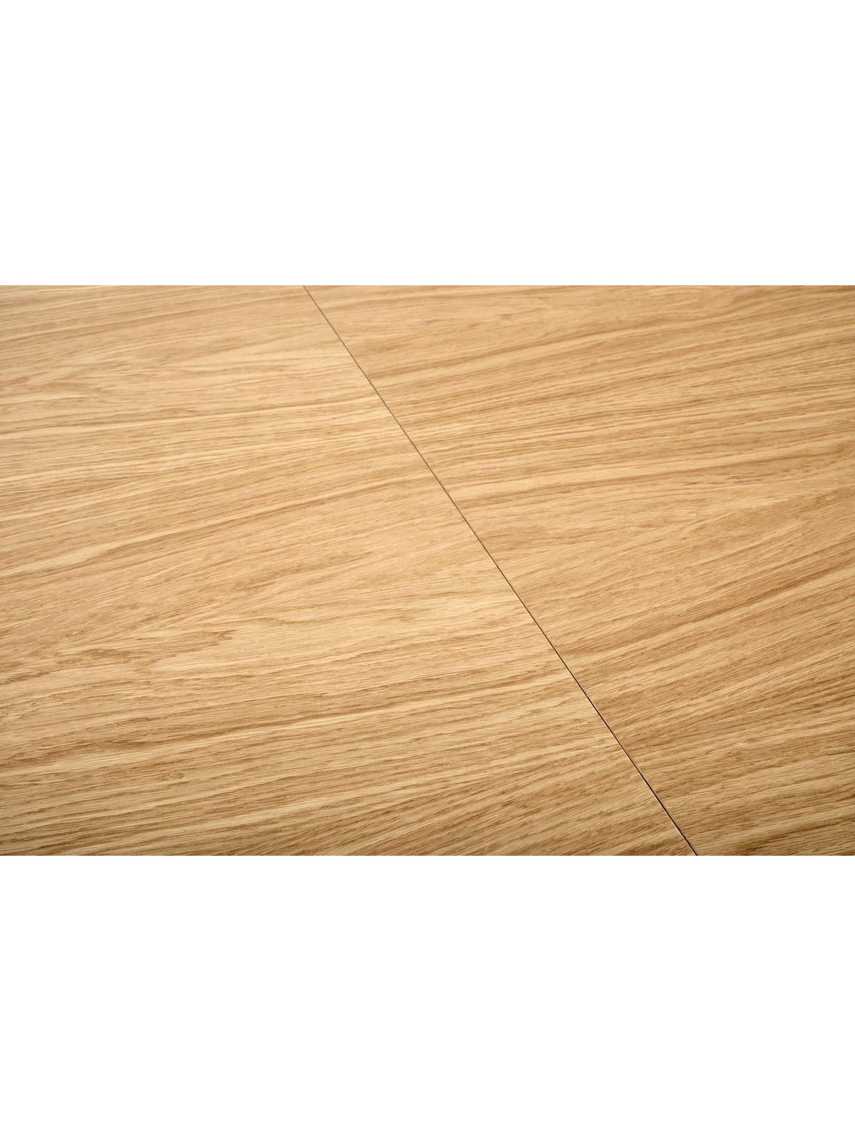 Rozkladací stôl Gravon prírodný dub, detail dosky MDF s dyhou
