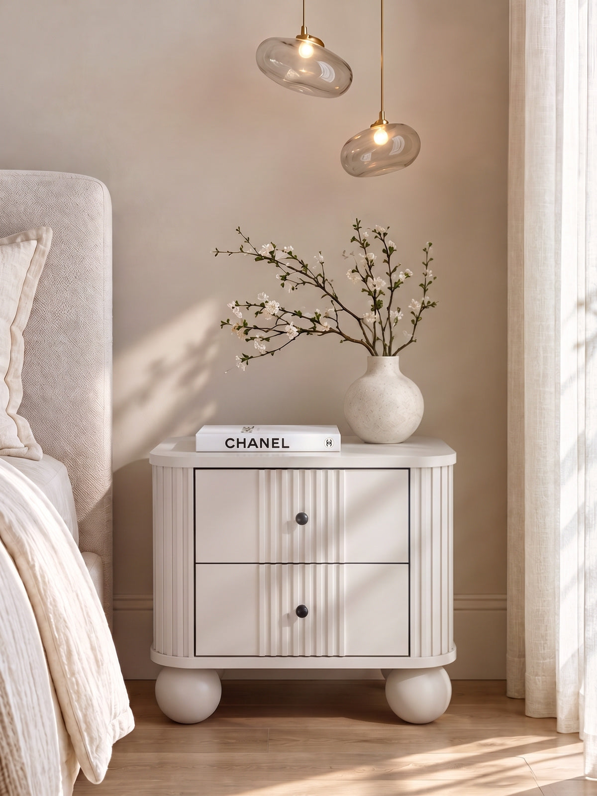 Komplet szafek nocnych Vesper 56 cm - kašmír / čierny úchyty / nožičky kule