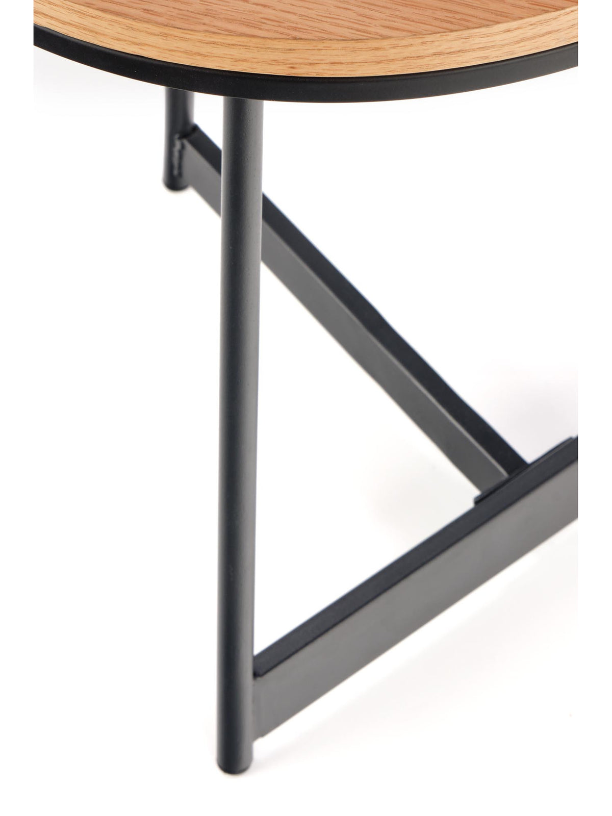 Okrúhly konferenčný stolík Diara S 45 cm dub prírodný s čiernymi kovovými nohami detail nôh