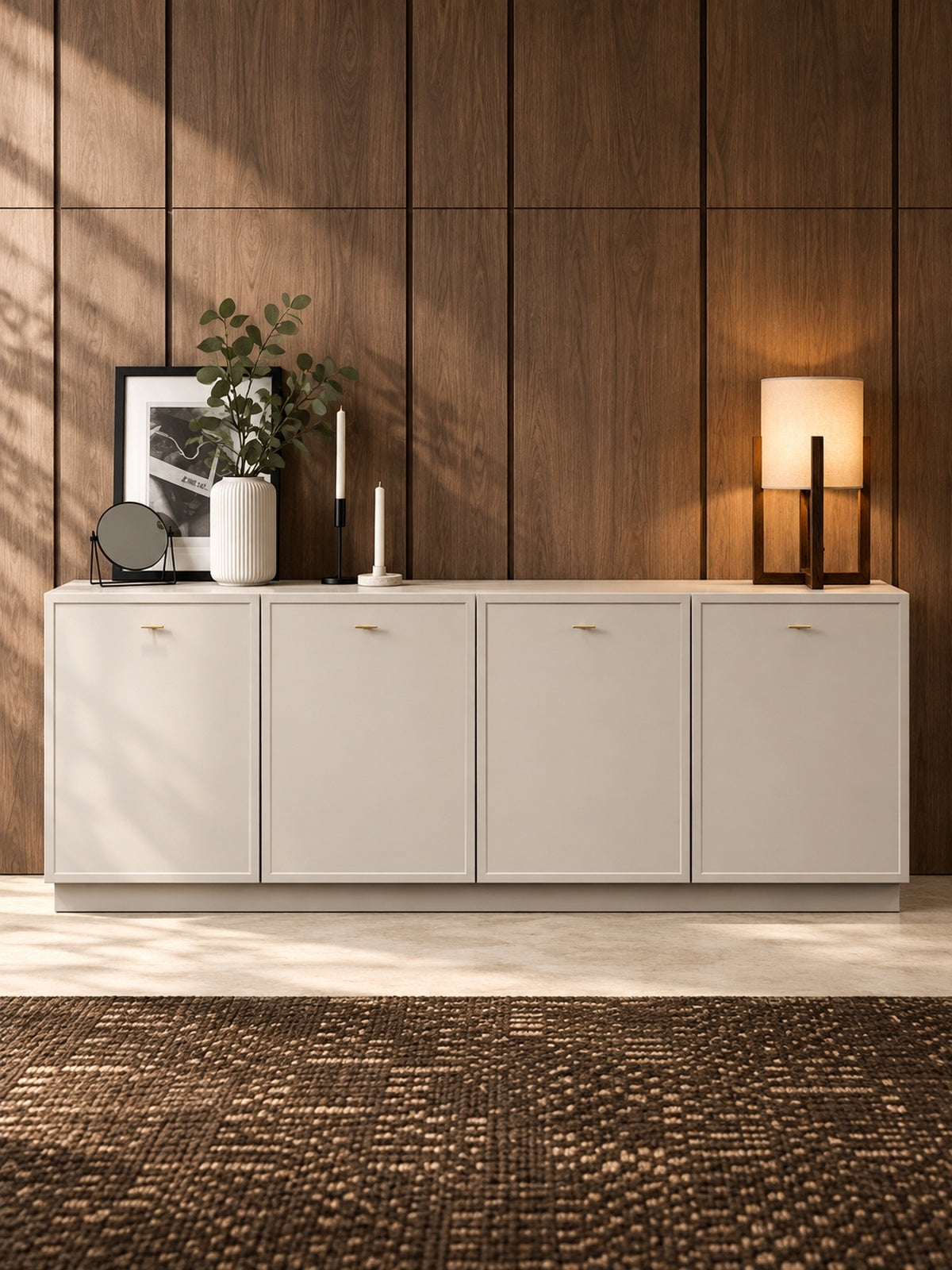 Komoda Lorini 200 cm štvordverová - kašmír / zlote úchyty T-bar