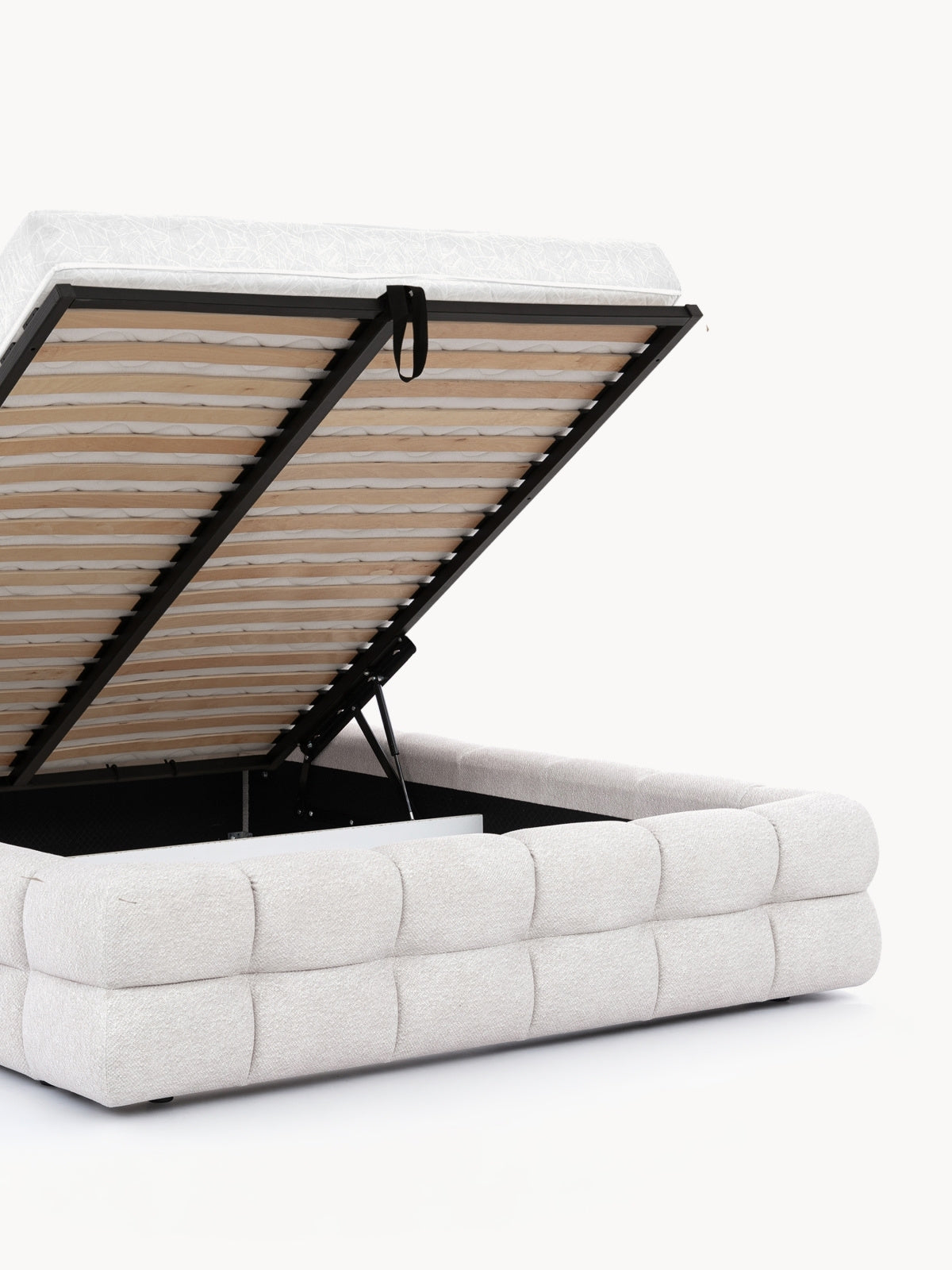 Čalúnená posteľ Bellmora 140x200 s úložným priestorom otvorená
