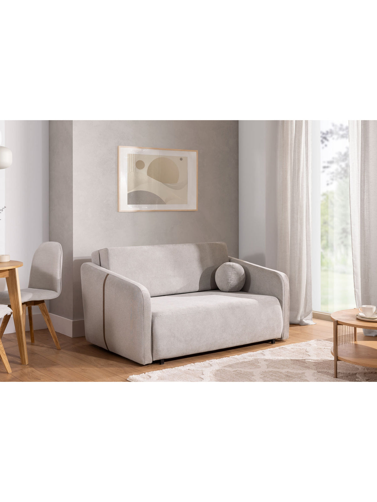 Sofa Zeldia 155 jasno szary szenil hydrofobowy z funkcją spania, widok frontalny z poduszką