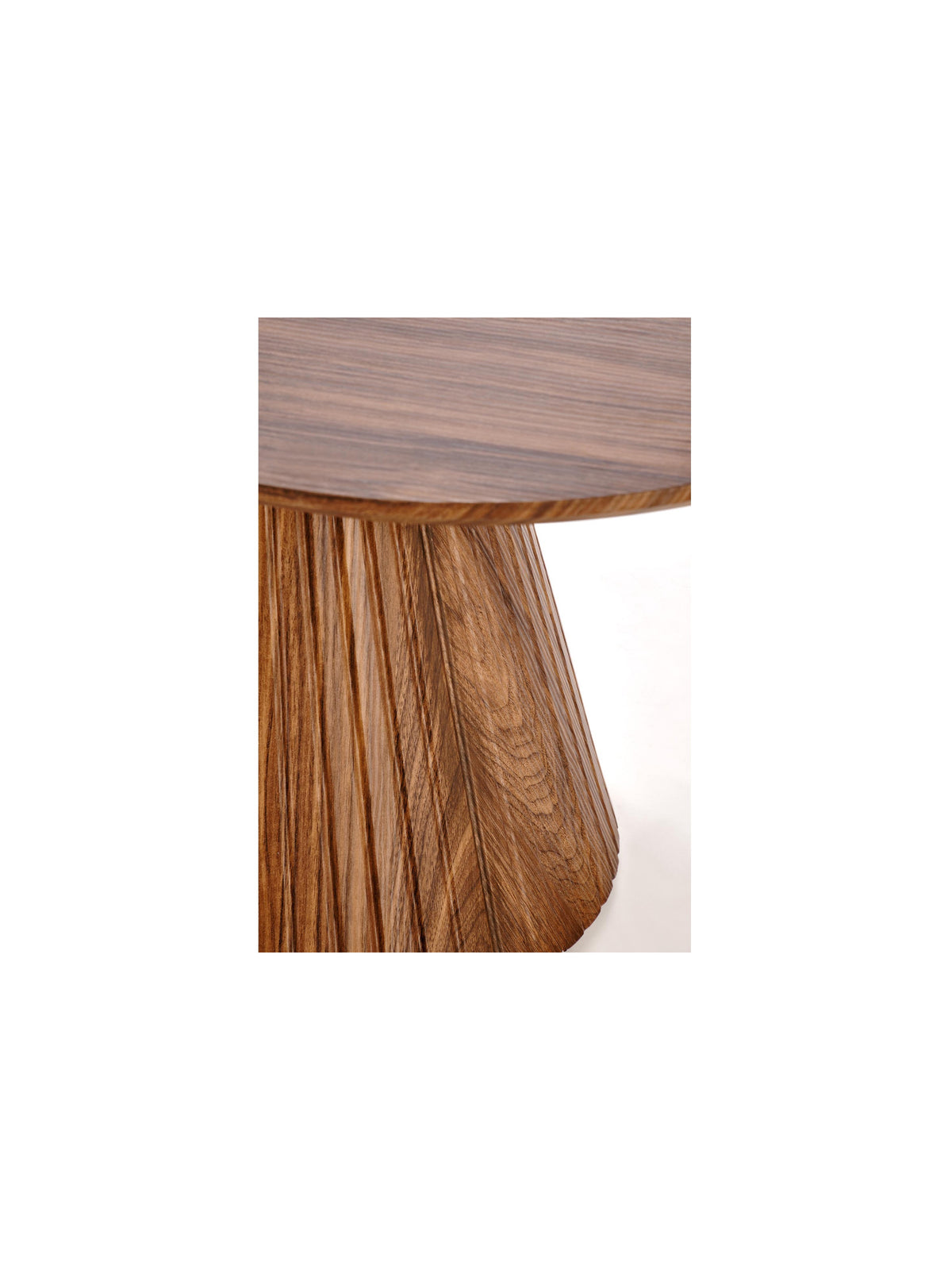 Ovalový konferenčný stolík Stellis 120 cm orech matná MDF doska a nohy detail