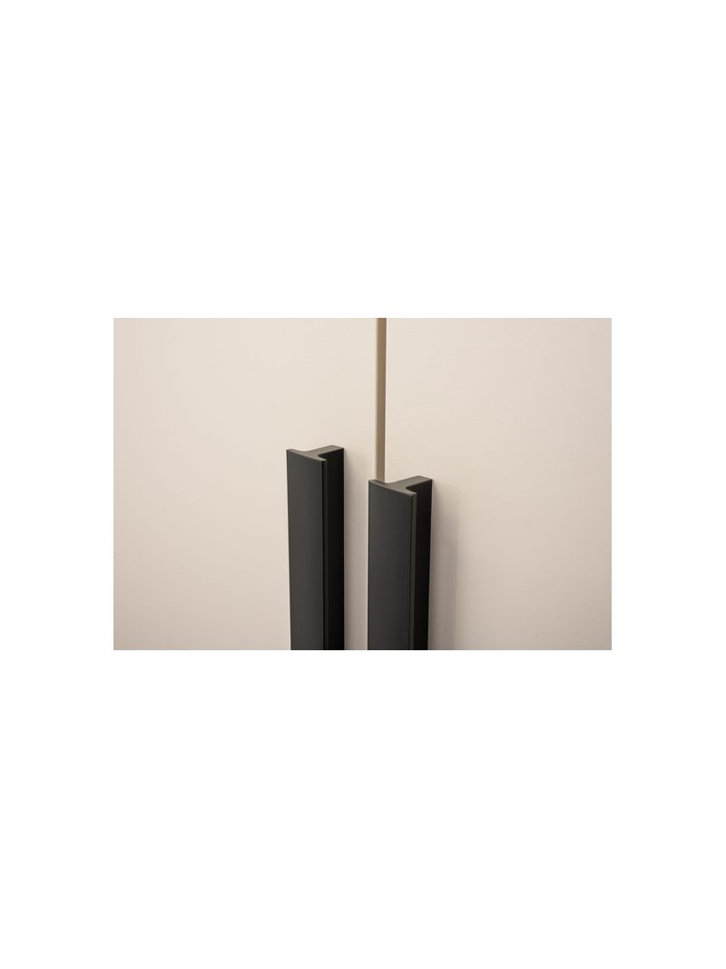 Dvojdverová skriňa Norevia 105 cm béžová detail rukovätí