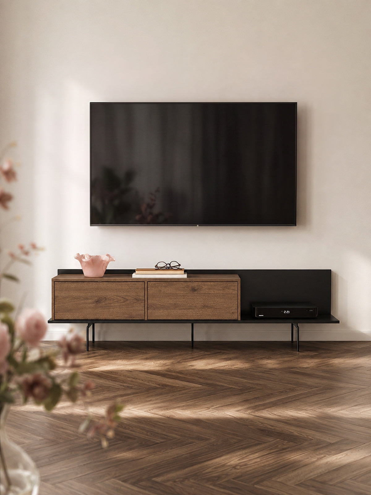 RTV skrinka Zenar 200 cm s kovovými čiernymi nohami, predné orzech elegant, moderný štýl